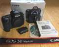 Canon Kamera DSLR EOS 5D Mark IV Kit 24-105mm IS II USM + Free LCD Screen Guard 2