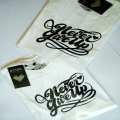 Kaos Distro Original Terlaris 'Never Give Up' Text White Solid Reaktif by NL. 1