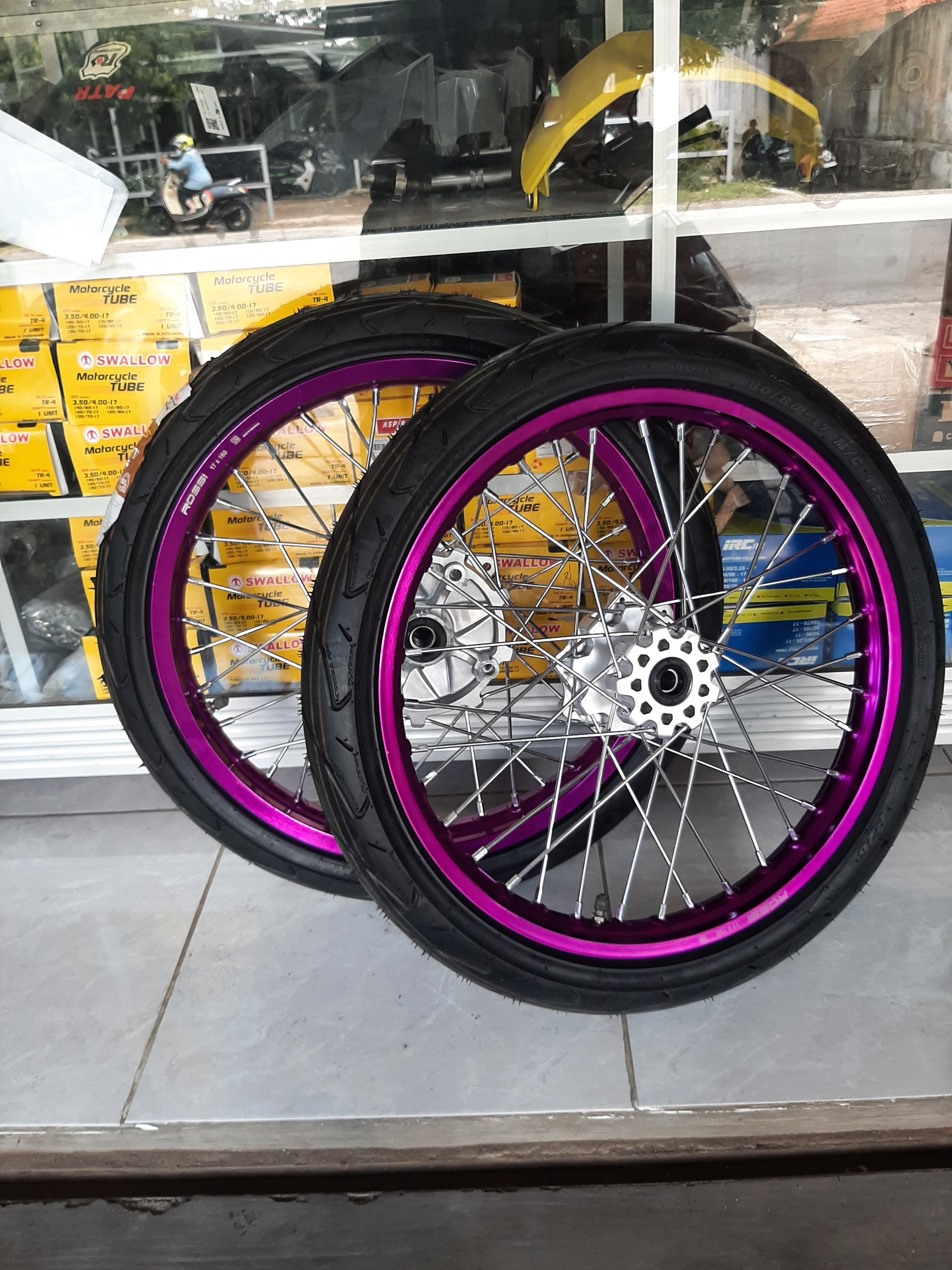 Wheelset Cacing CRF 150 L Ban Corsa Baru Ring 17 Roda Set Surex CRF