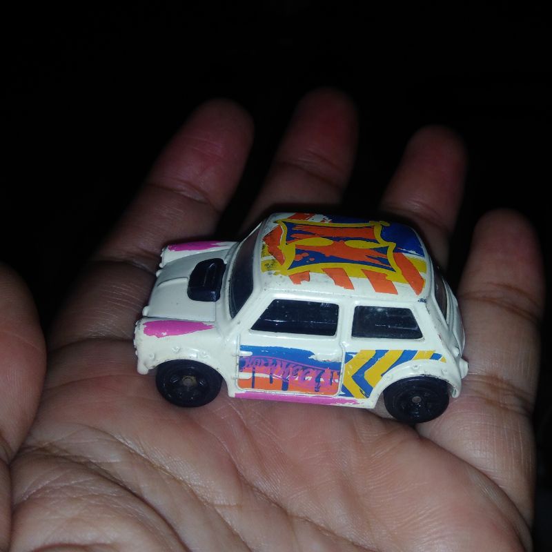Morris Mini White Art H Rivet Utuh Hw Hot Wheels Hotwheels Putih Mr Bean Mrbean Rare Vintage