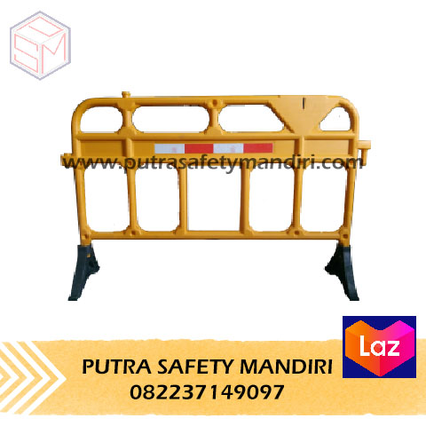 JUAL PORTABLE SAFETY FENCE PLASTIK PVC ROAD BARRIER PAGAR PEMBATAS