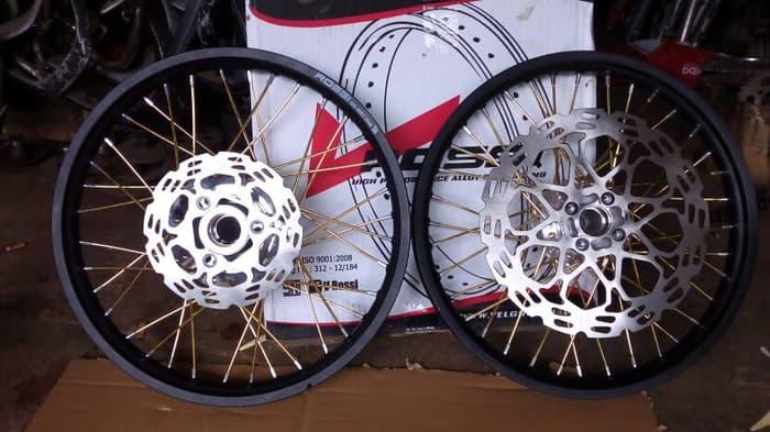 1Paket Velg Variasi Untuk Suzuki Satria Fu Jari2 Gold