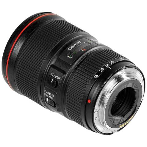 Canon Lensa EF 16-35MM F/4 L IS USM 3