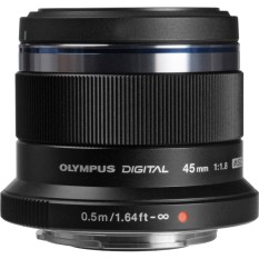 Olympus M. Zuiko Lensa 45mm F1.8 - Hitam