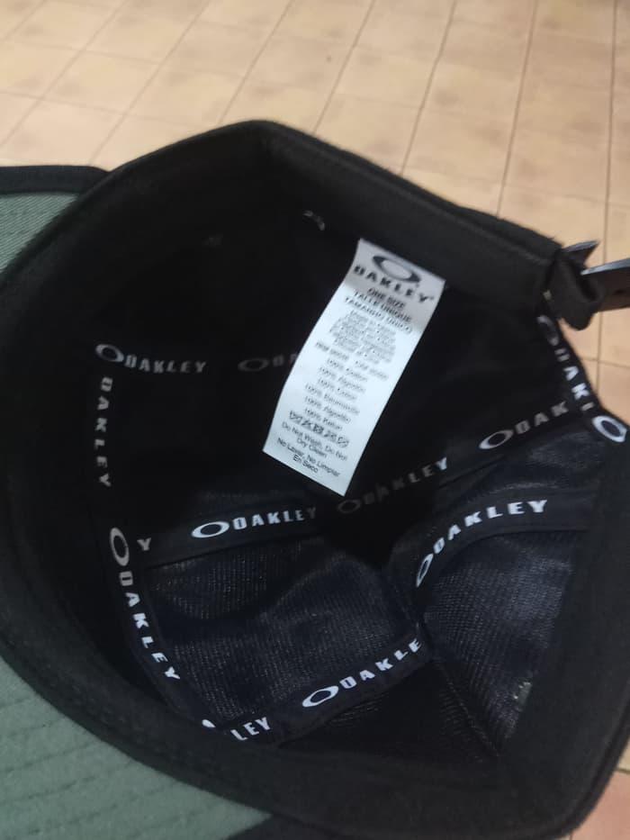 Limited edition - Topi Panel Oakley Black Original 100% stock hanya 2 / topi0v2914