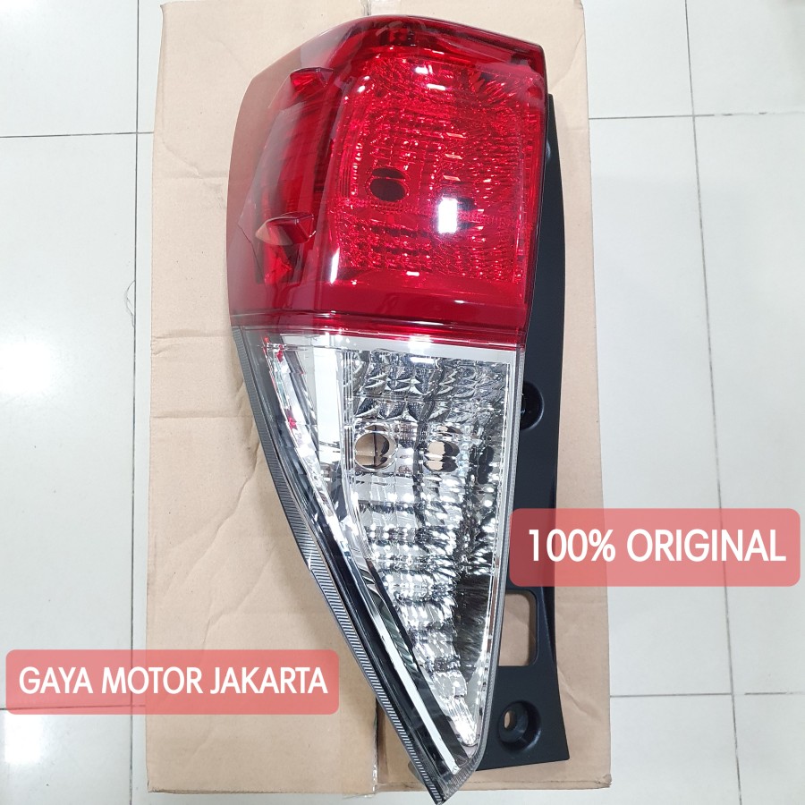 Lampu Stop Stoplamp Belakang Kiri Toyota Innova Reborn K Ori