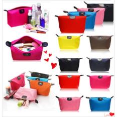 Kado Unik-- Tas Kosmetik Bag Pouch Alat Make Up Body Lotion Parfum Handy Aksesoris (PROMO)