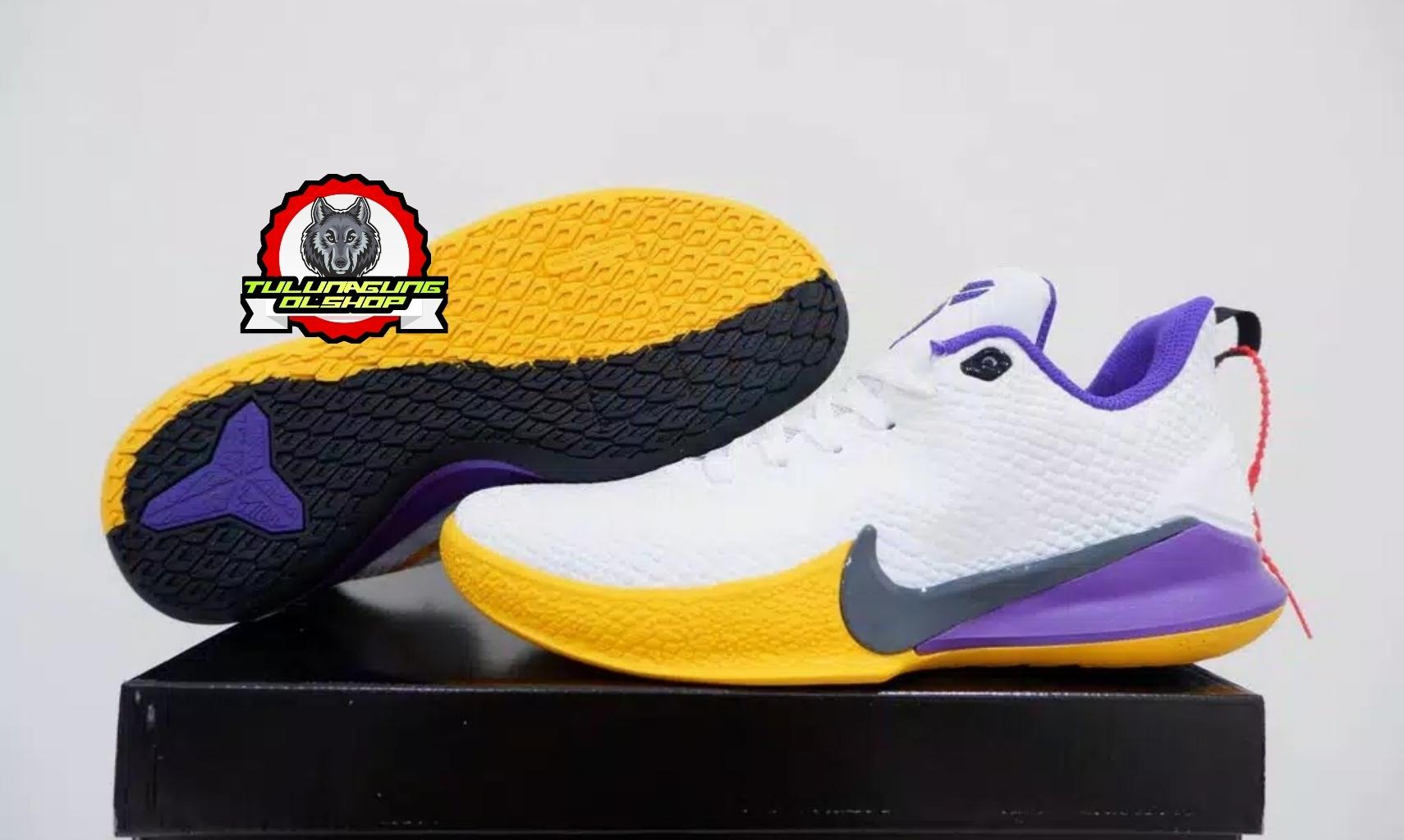 SEPATU BASKET NIKE KOBE MAMBA FOCUS LOW LAKERS HOME