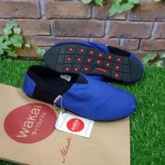 Bang janu olshop Sepatu Wakai Biru Hitam size 39-43