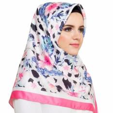 Hijabstore - Moshaict By Itang Yunasz AL 068 - Putih Motif Bunga