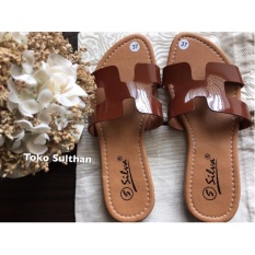 Sandal Teplek Flat Herme - Coklat