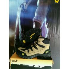 SEPATU GUNUNG JACK WOLFSKIN/HIKING/SNTA/SAFETY/BOOTS/OUTDOOR/TRACKING/SEPATUPRIA/BIKERS/SEPATUMURAH
