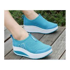 SEPATU WANITA CEWEK OLAHRAGA KETS SPORT CASUAL WEDGES TOSCA RS153