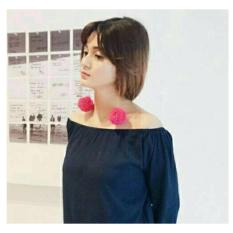 Anting Earring Pompom Medium 4cm