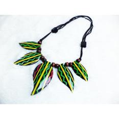 Ardilla Kalung Etnik Nanda / Aksesoris Kalung Wanita / Kalung Fashion / Kalung Kayu seri Daun