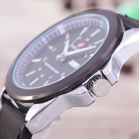Jam Tangan Pria-Swiss Army -Body Silver/Black dial-Black Leather Band