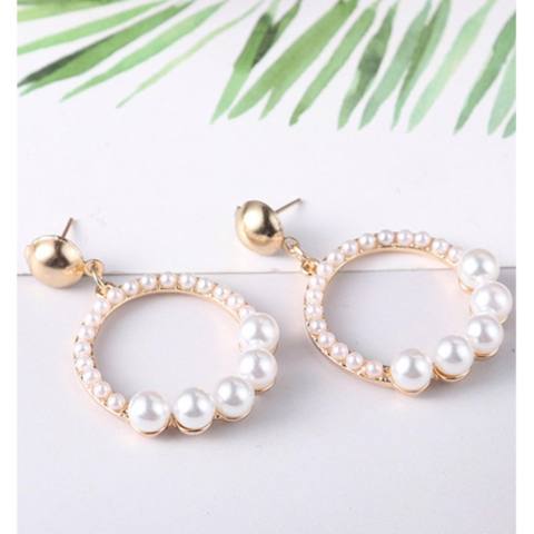 LRC Anting Tusuk Fashion Gold Color+white Circular Ring Shape Decorated Earrings