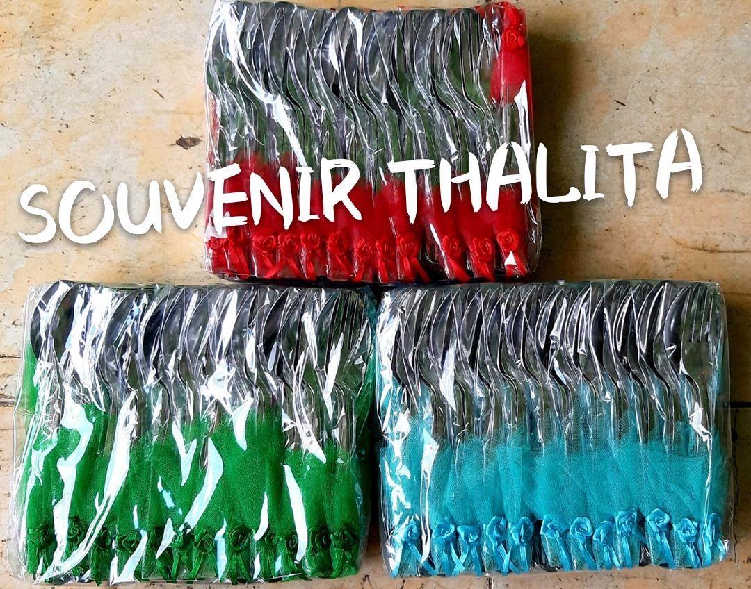 souvenir pernikahan sendok &garpu makan plus tile isi 100 pcs