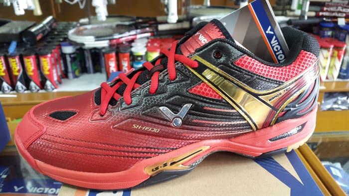 Sepatu badminton VICTOR SH 920D RED BLACK ( SH920D ) ORIGINAL