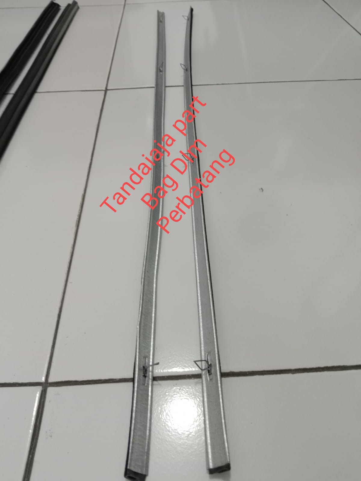 Pelipit Pintu Kaca Depan Mobil Suzuki Futura Carry T Ss Buat Kaca