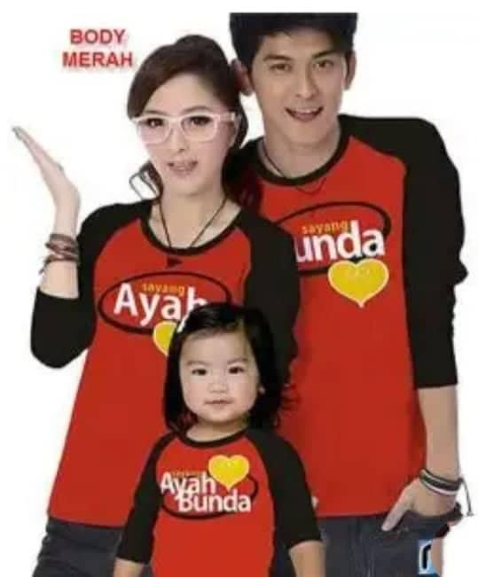 M2M - Kaos Couple Family Ayah Bunda & Anak / Busana Keluarga Lengan Panjang / Kaos Oblong / T-Shirt Family / Ayah Size L LD96cm / Bunda Size M LD86cm / Anak 3-5th LD72cm