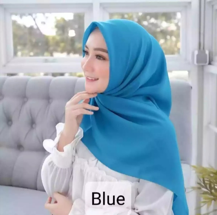 Jilbab Segi Empat Bella Square Hijab Segi Empat Polos Kerudung Segi