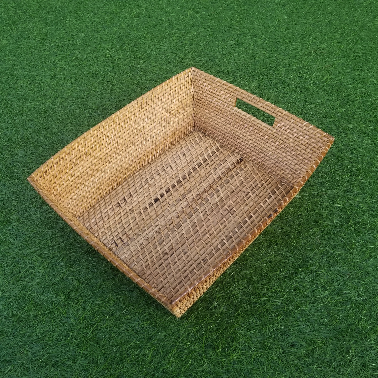 Kerajinan Tangan Rotan Keranjang Anyaman Lombok Kecil 39x33x11cm