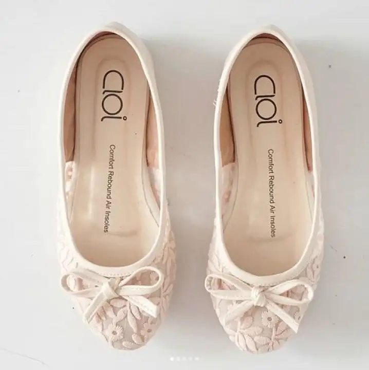 cream flat shoes