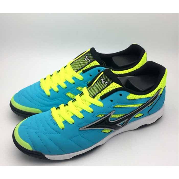 sepatu futsal mizuno pink