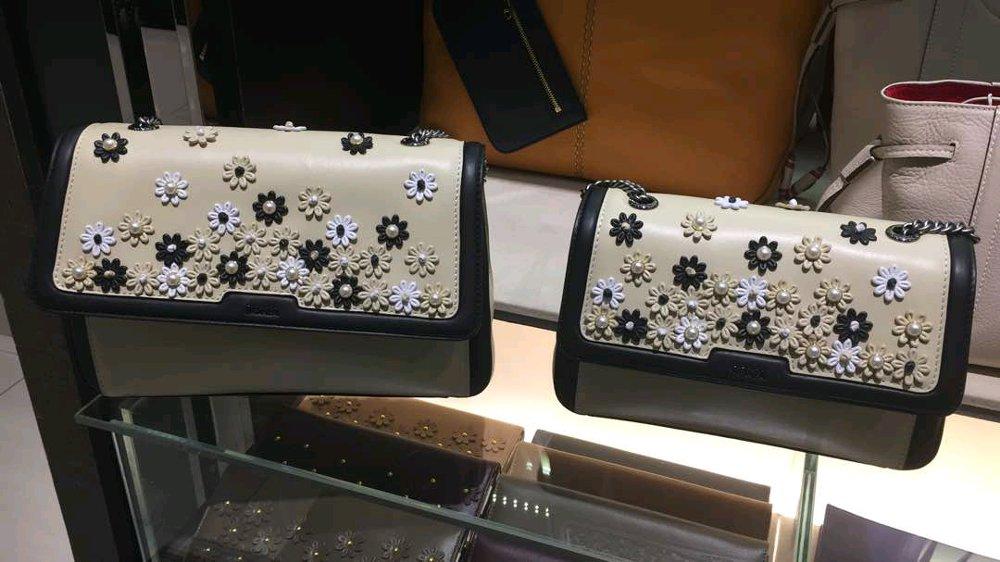 sling bag bonia original