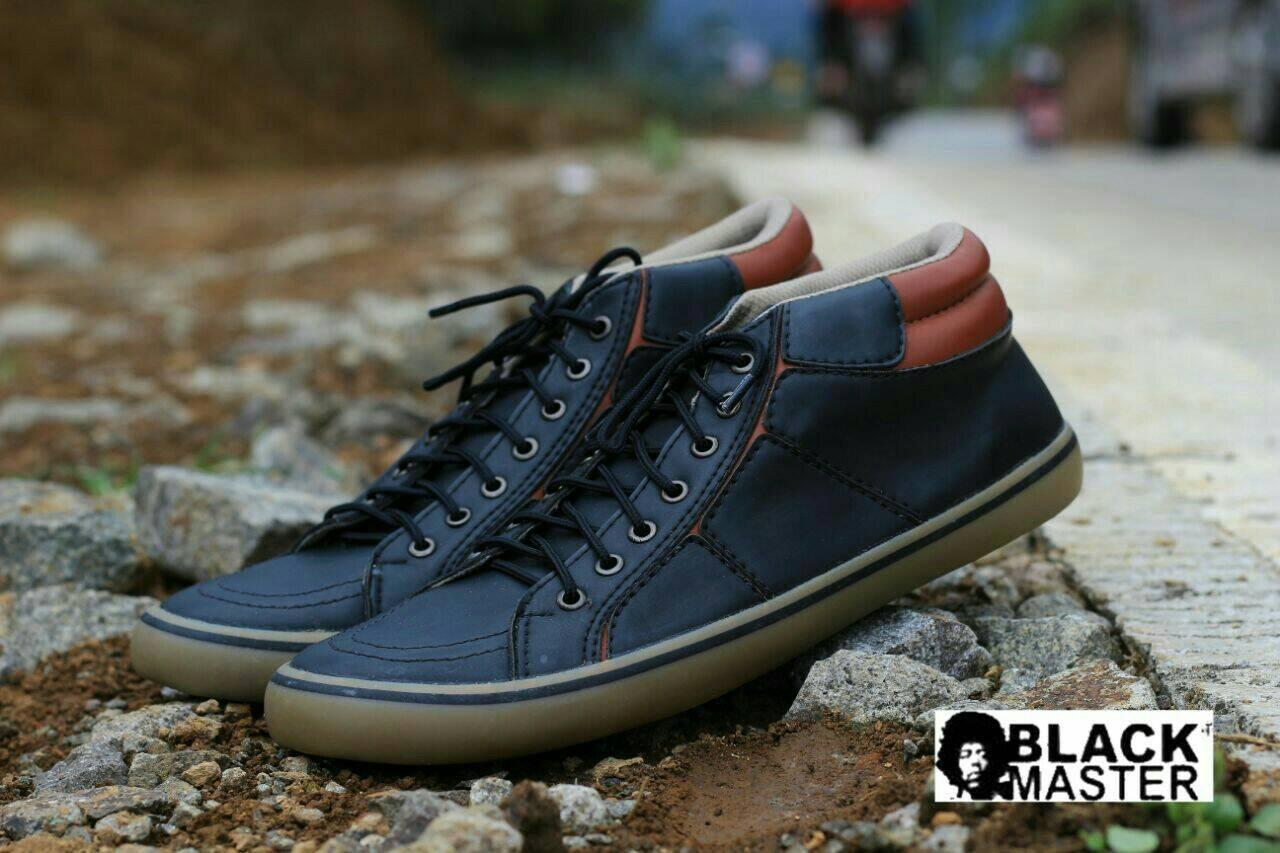 sepatu casual sneaker pria kulit black master geox original