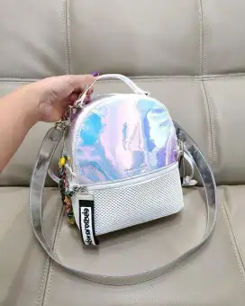 ck backpack hologram