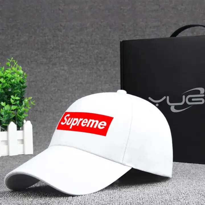 topi supreme