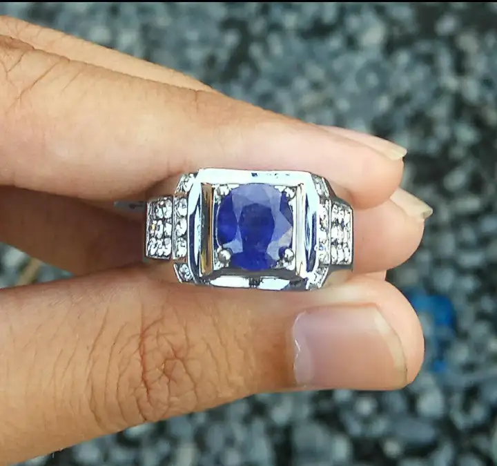 Jual Blue Star Safir Birma Batu Natural Cincin Permata Sapphire Kab Sleman Heroshop Tokopedia