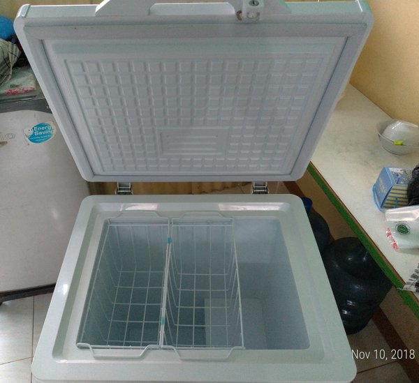 freezer box aqua aqf 100