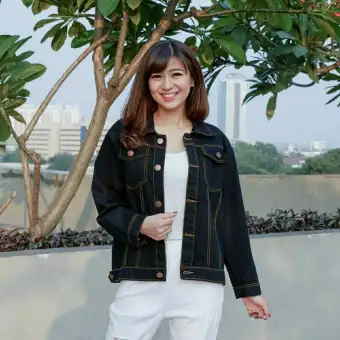 jaket denim wanita oversize