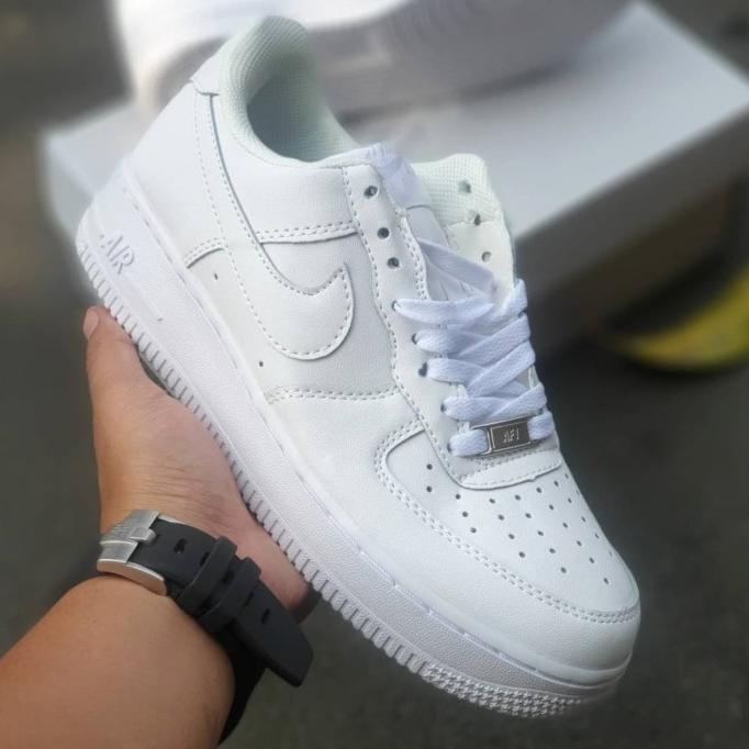 air forces low