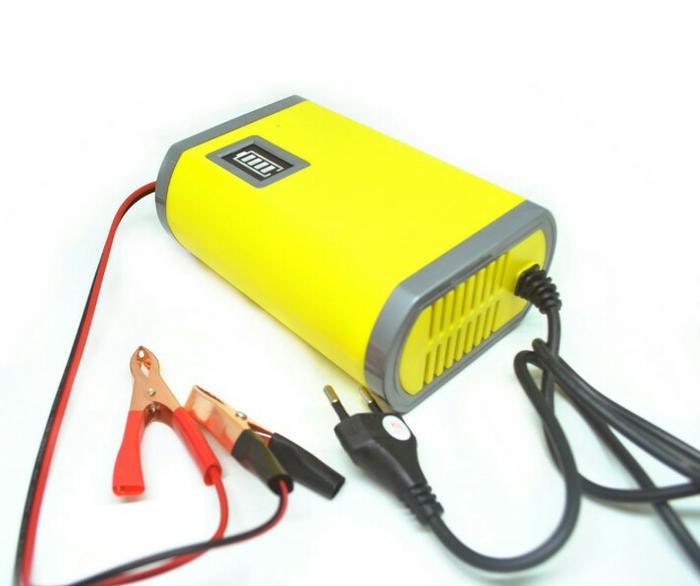 Charger Casan Aki Motor Mobil Pengisi Daya Baterai Portable SUNPRO 12V 6A 20AH 80AH