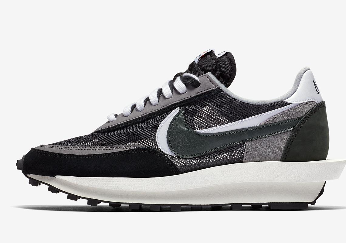 sepatu pria keren nike sacai black bagus untuk hangout