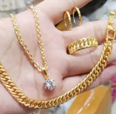Set Perhiasan Wanita Model Cincin Rantai 24K Gold Anti Karat