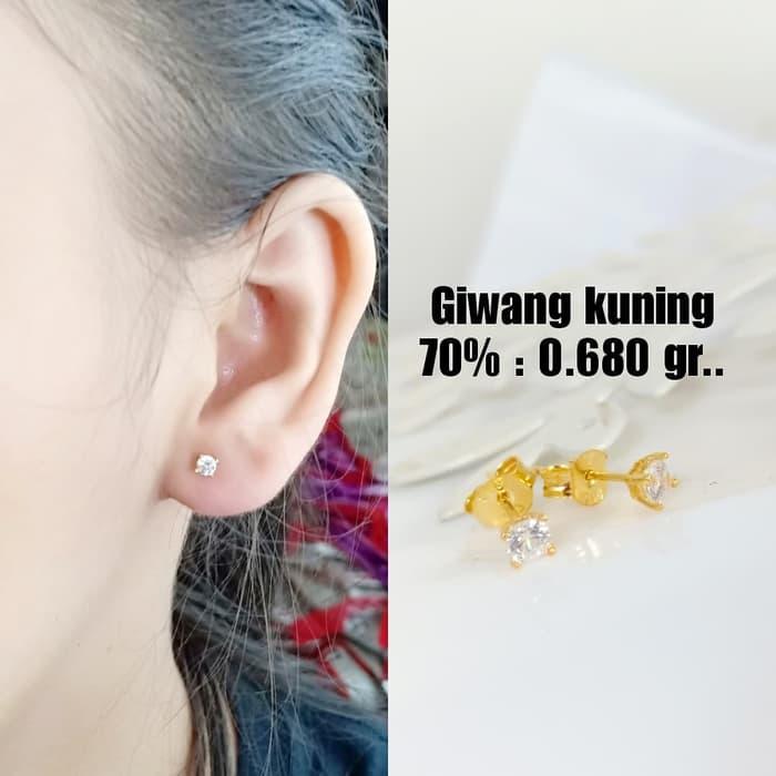 Anting Emas / Mas Kuning 70% Berat 0.680 Gram..