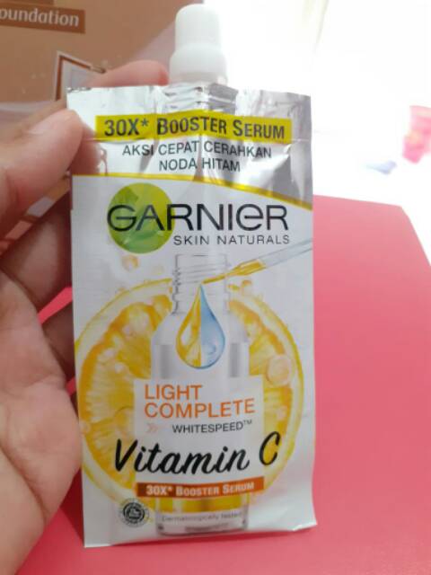 garnier light complete booster serum sachet