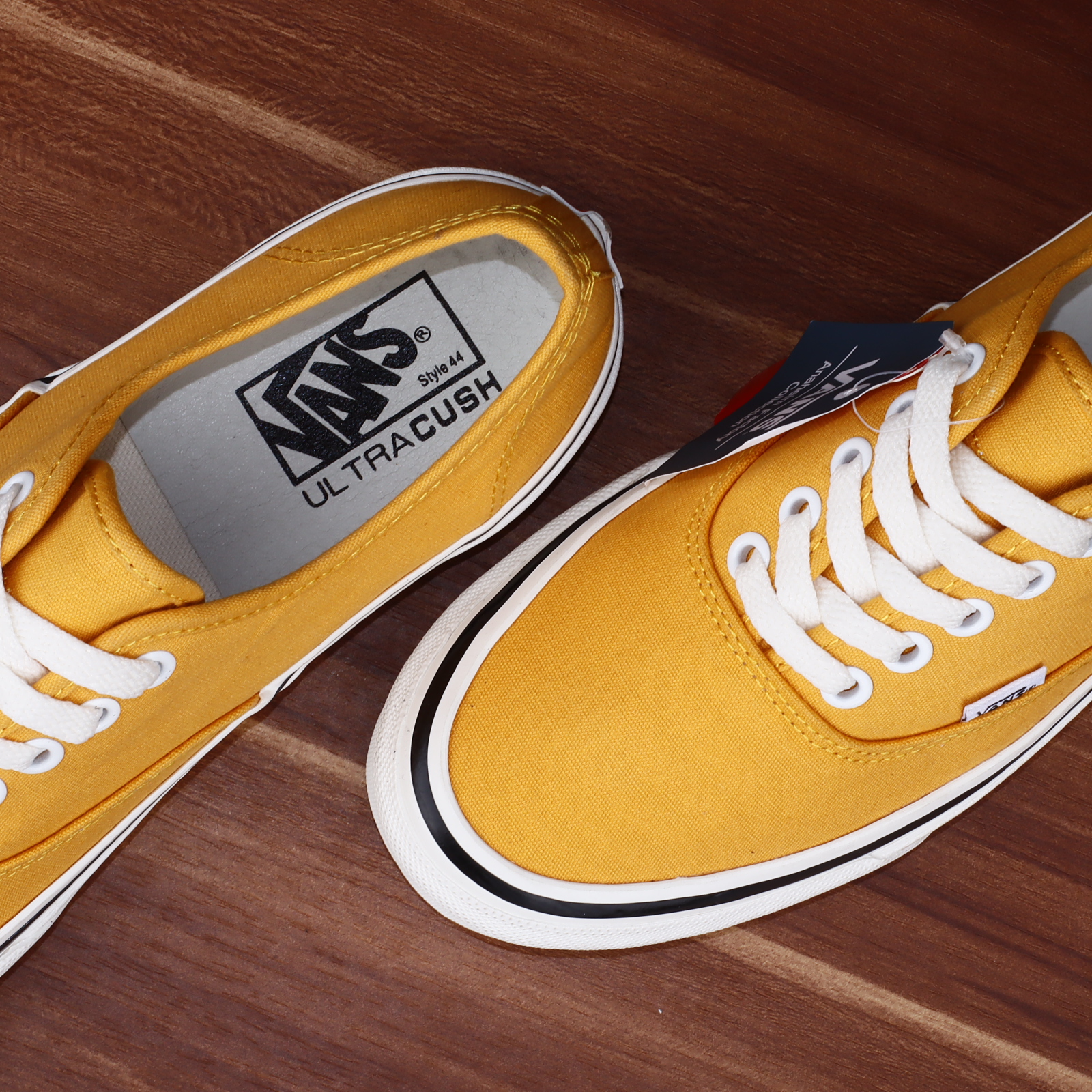 Sepatu Vans_Authentic DX 44 Anaheim Factory Sunflower Yellow