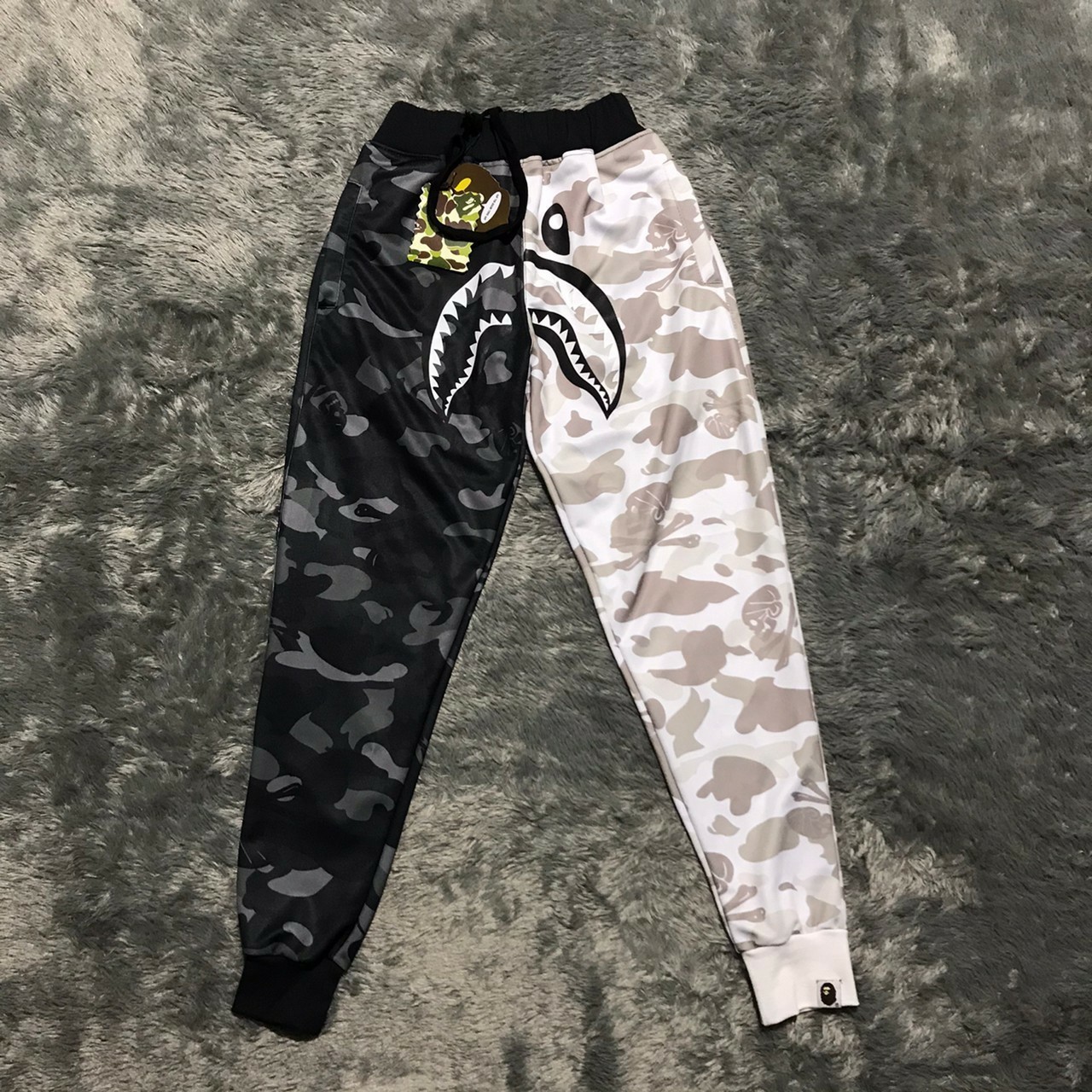 Celana jogger bape new arrivals