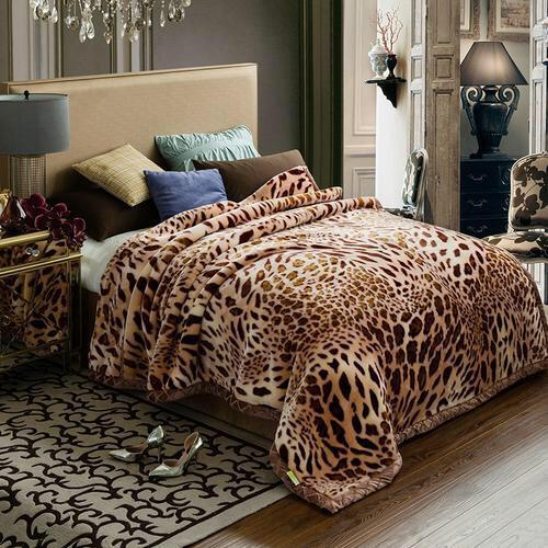 SELIMUT BULU HALUS UKURAN KING 180 X 200 MOTIF MACAN TERMURAH IMPOR BERKUALITAS