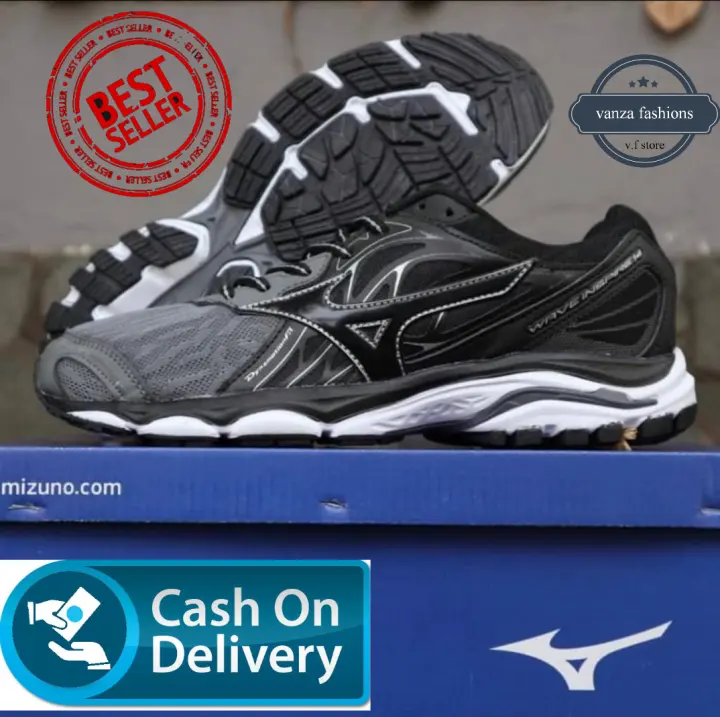 mizuno badminton shoes indonesia