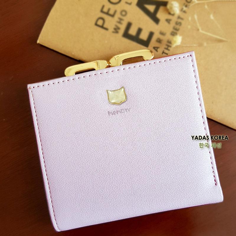 Yadas Korea Momow Dompet Fashion Wanita Import - Dompet Kecil Lipat 2 Murah Yadas Korea Momow Dompet Fashion Wanita Import - Dompet Kecil Lipat 2 Murah