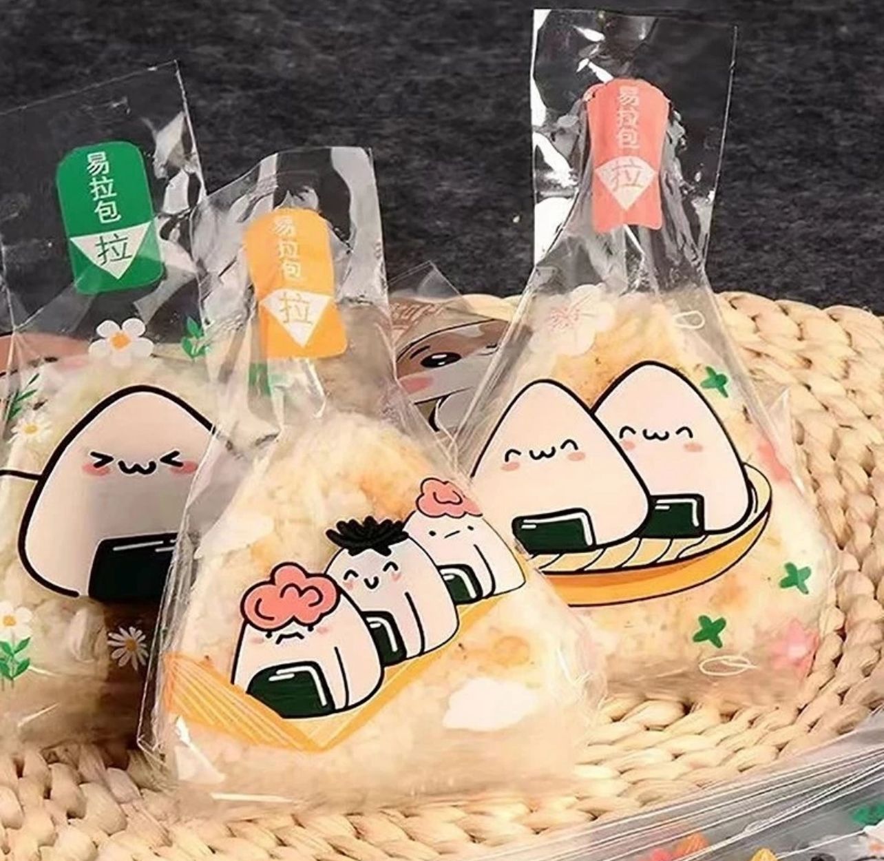 PLASTIK ONIGIRI SEGITIGA ISI 50 LEMBAR BUNGKUS NASI WRAPPER PLASTIK ...