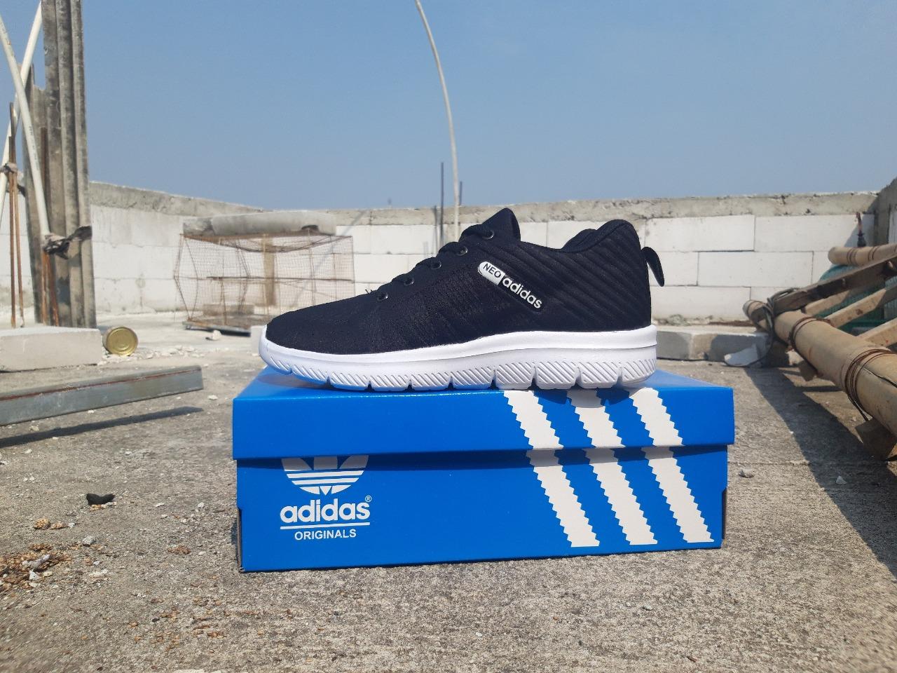 SEPATU SNEAKERS ADIDAS NEO RUNNING PRIA/WANITA TERBARU