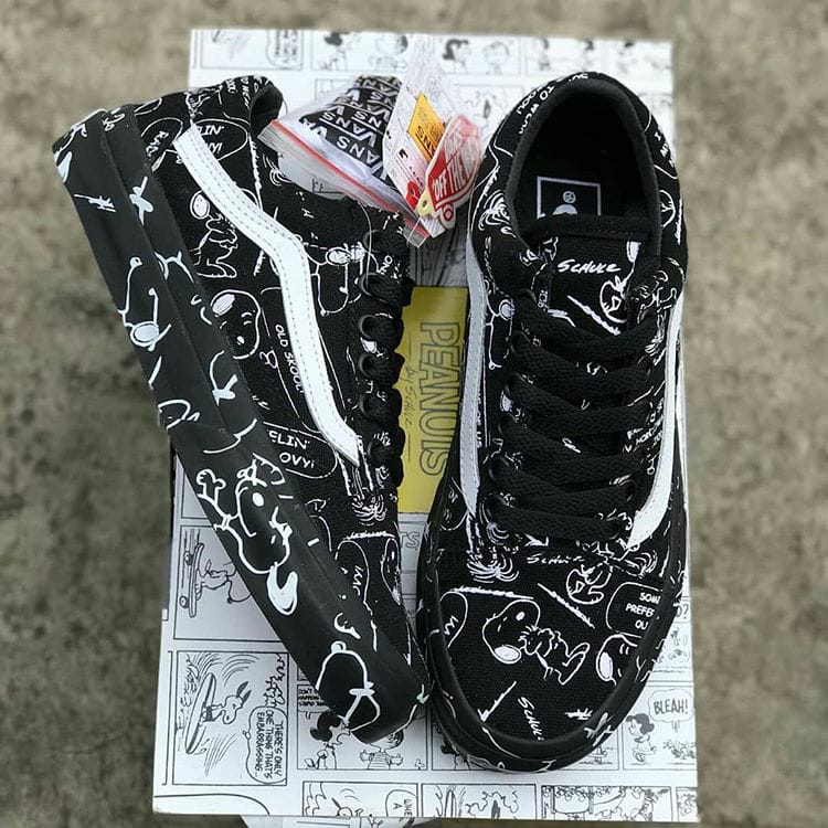vans with snoopy